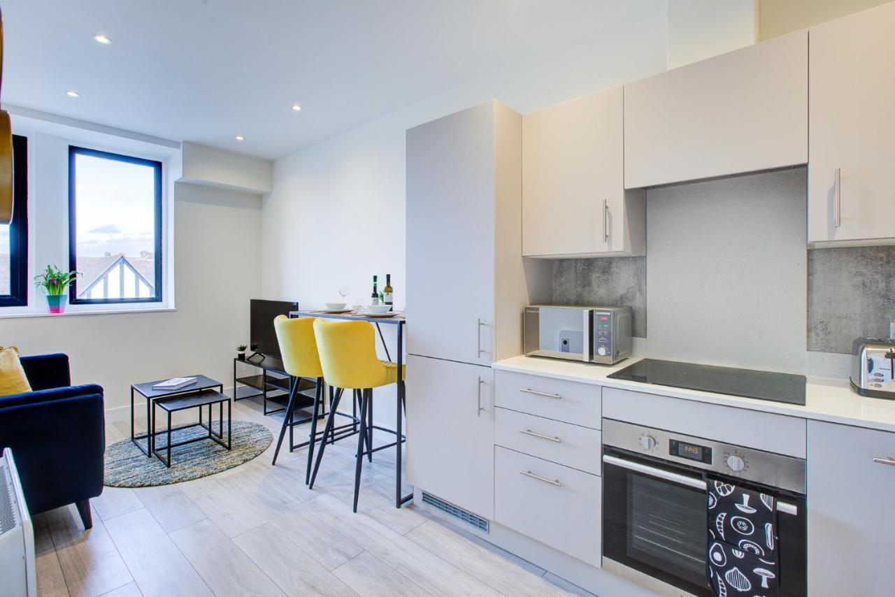Hybrid Resi - London, Sutton With Onsite Car Parking Apartment Cheam Ngoại thất bức ảnh
